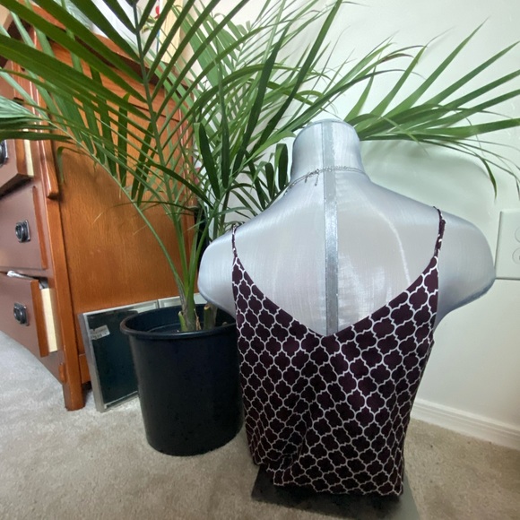 Printed Downtown Cami - Picture 2 of 2